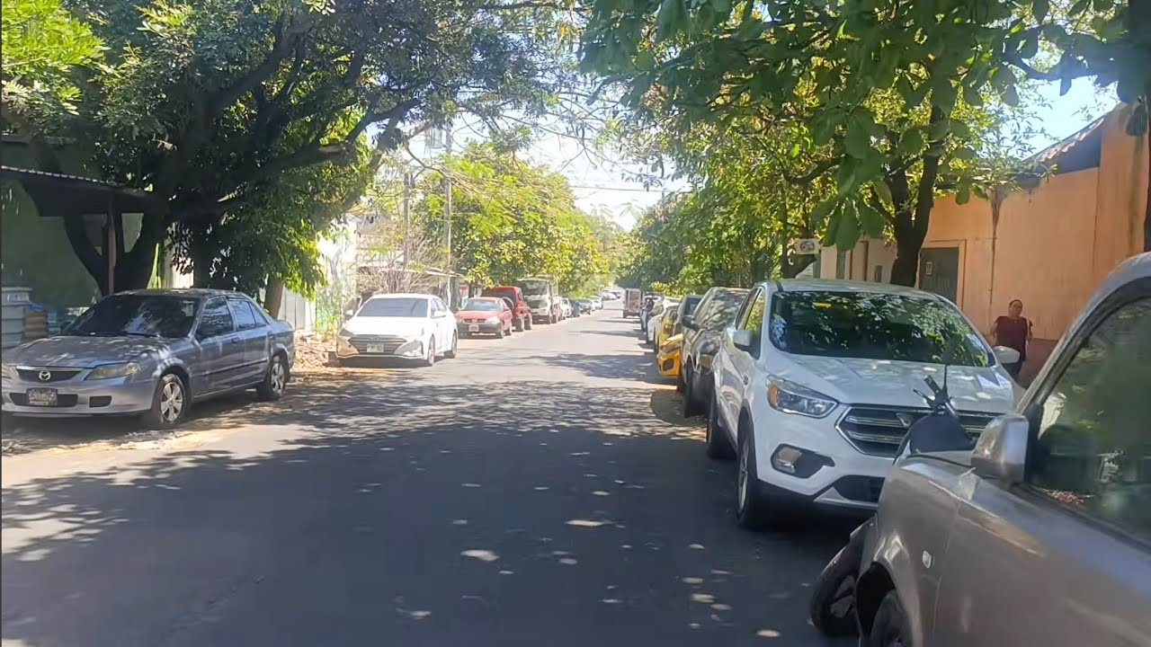 URBANIZACIÓN BOSQUES DE PRUSIA DE SOYAPANGO EL SALVADOR 