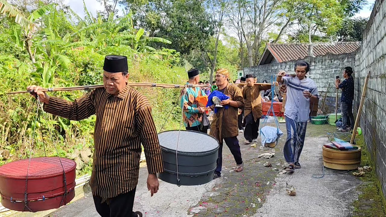 HAMPIR LANGKA.! TRADISI NYADRAN ADAT JAWA DI PEDESAAN MENJELANG RAMADHAN