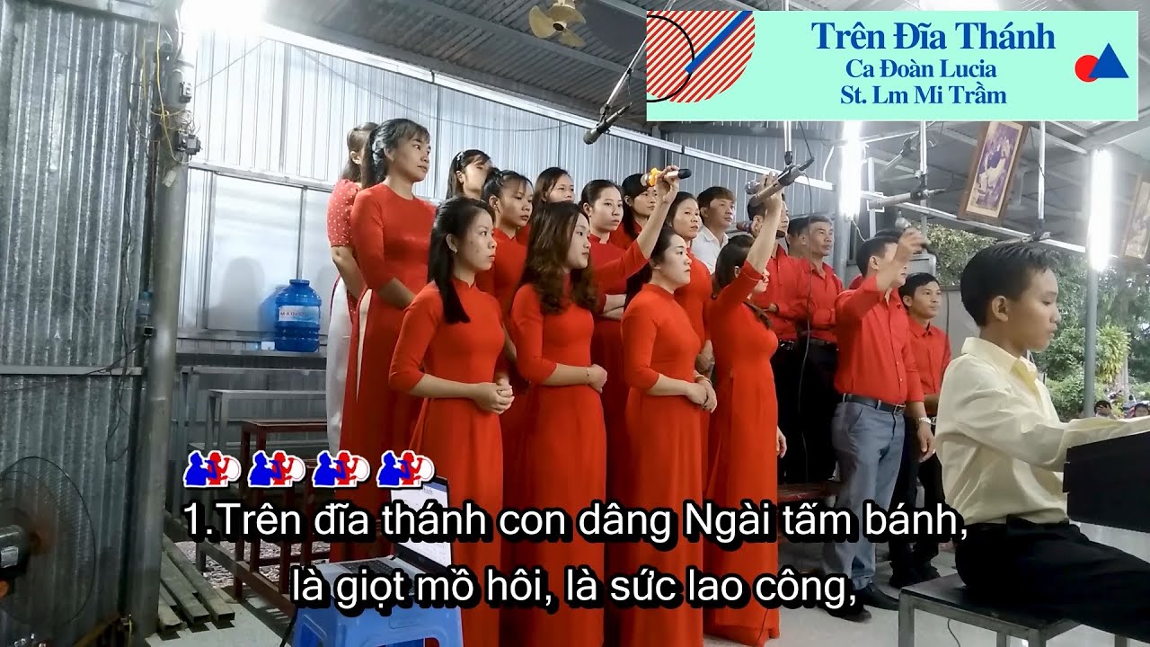 Trên Đĩa Thánh (St: Lm Mi Trầm) | Ca Đoàn Lucia Xuân Phúc | Thánh Ca | Phước Organ