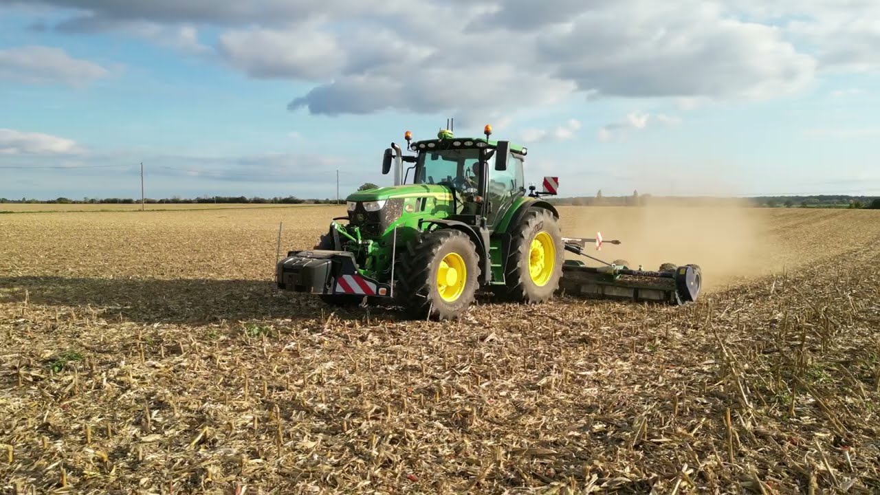 Broyage Maïs 2025 : John Deere 6r185 - Desvoys DRH Master Field 6M20🌽🌽💨💨