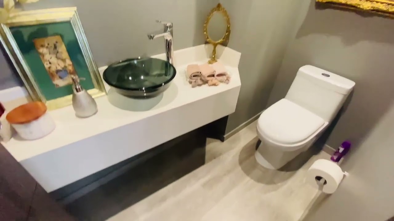 Venta Apartamento tres alcobas en el emblemático edificio Balcón de los Lagartos. Bogotá.