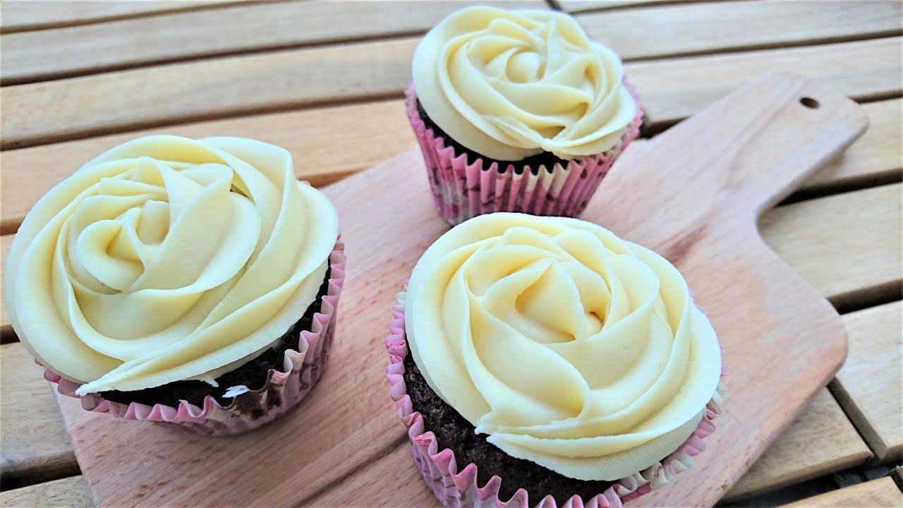 How to Make The Best Chocolate Orange Cupcakes!