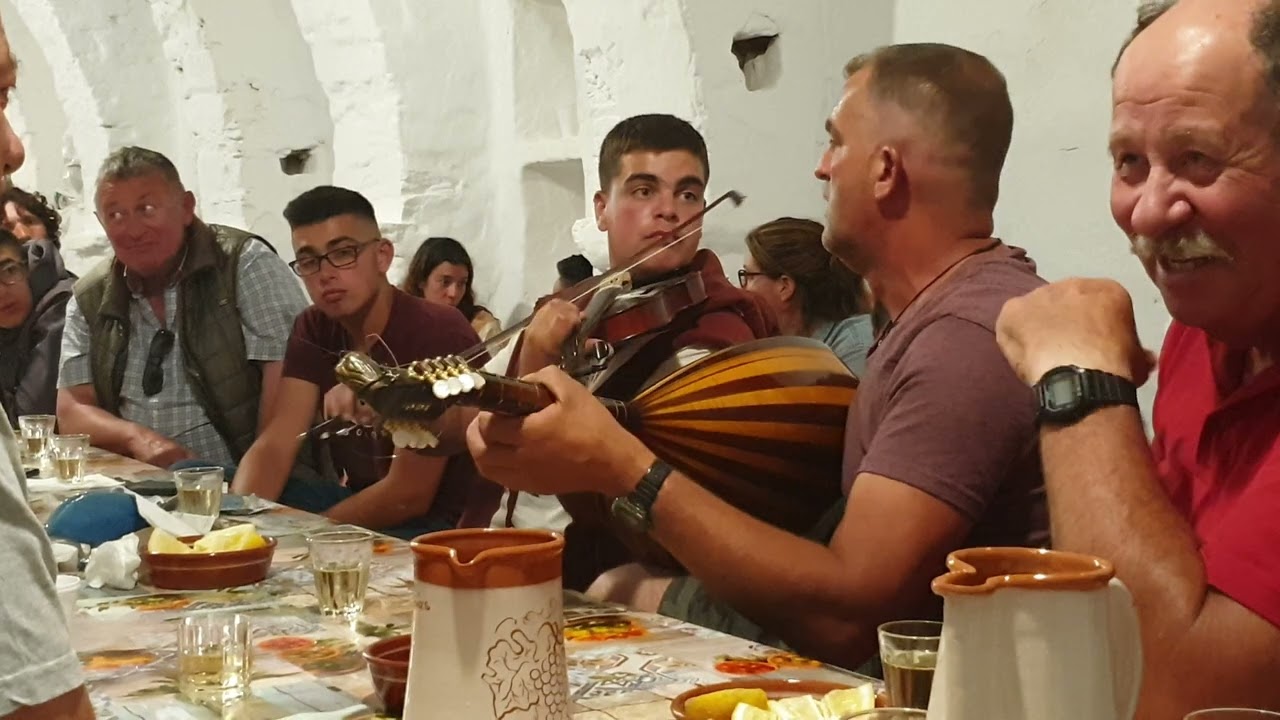Στο Περιστέρι γνώρισα-Σίφνος|Sifnos