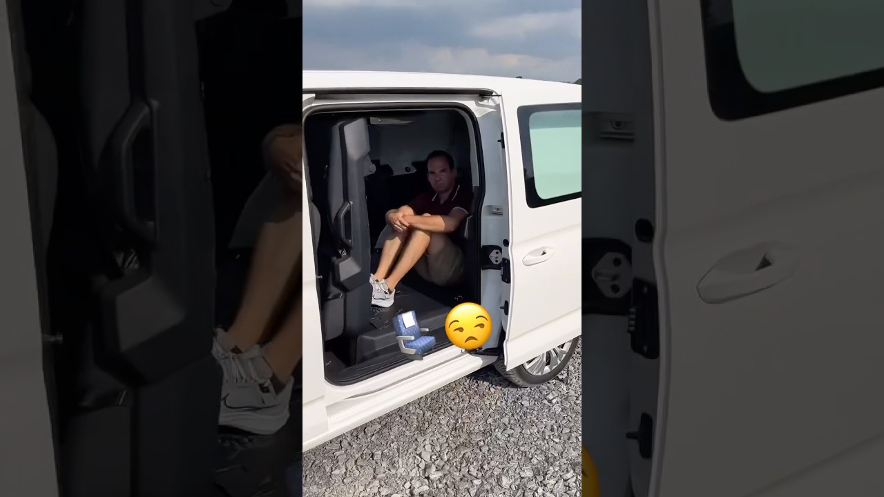 New VW Caddy &bdquo;Flexible&ldquo;! 📦💺 #volkswagen