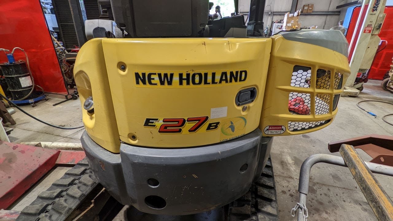 New Holland E27B mini excavator walk around, overview, hydraulic lines, electrical & labels