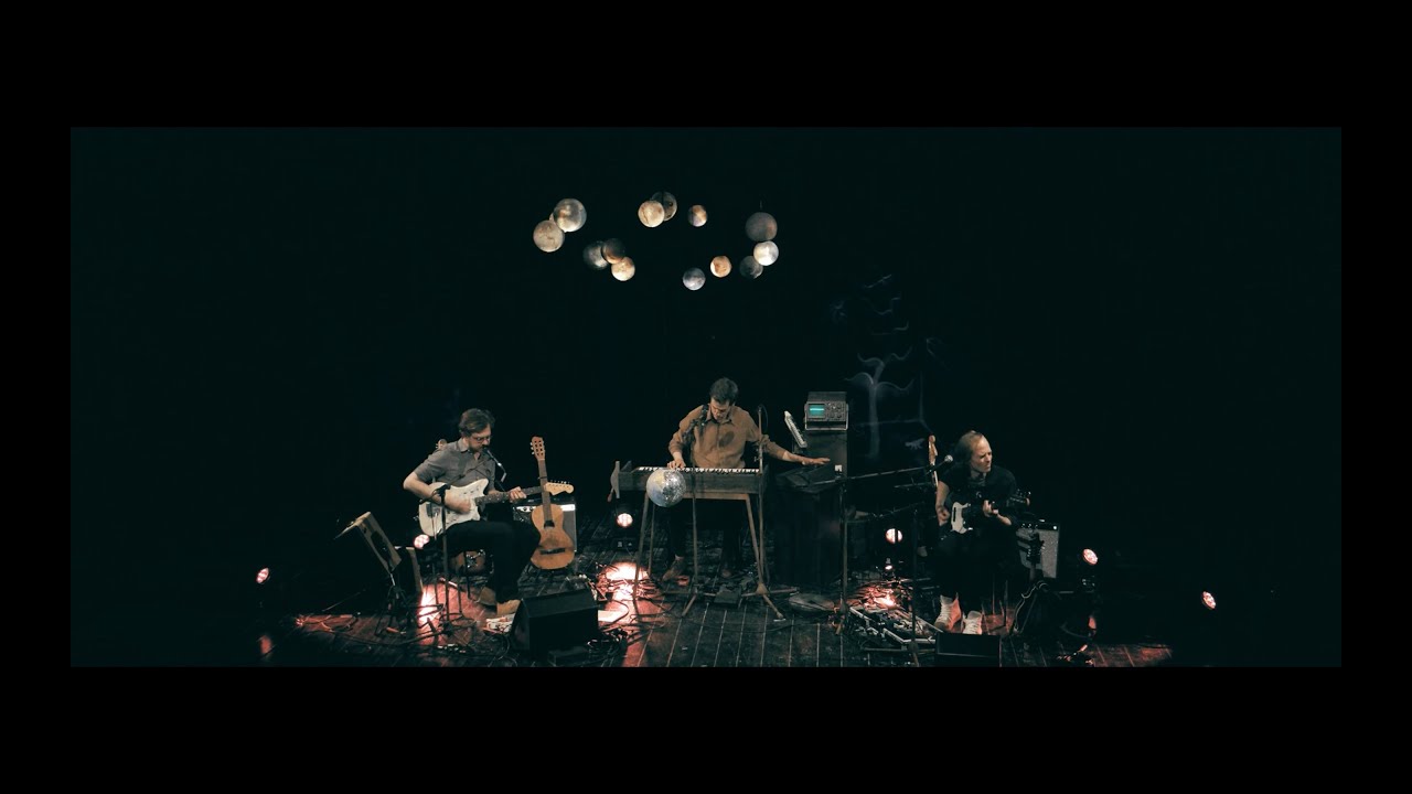 Brent Beukelaer - Klein Maar Gigantisch | Live in Tinnenpot, Gent