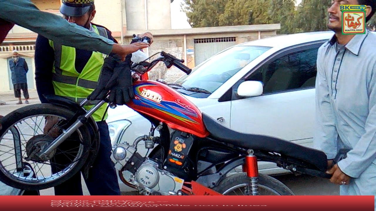 Arab jan In Action | Wheeler Vs Kohat Traffic Wardens |