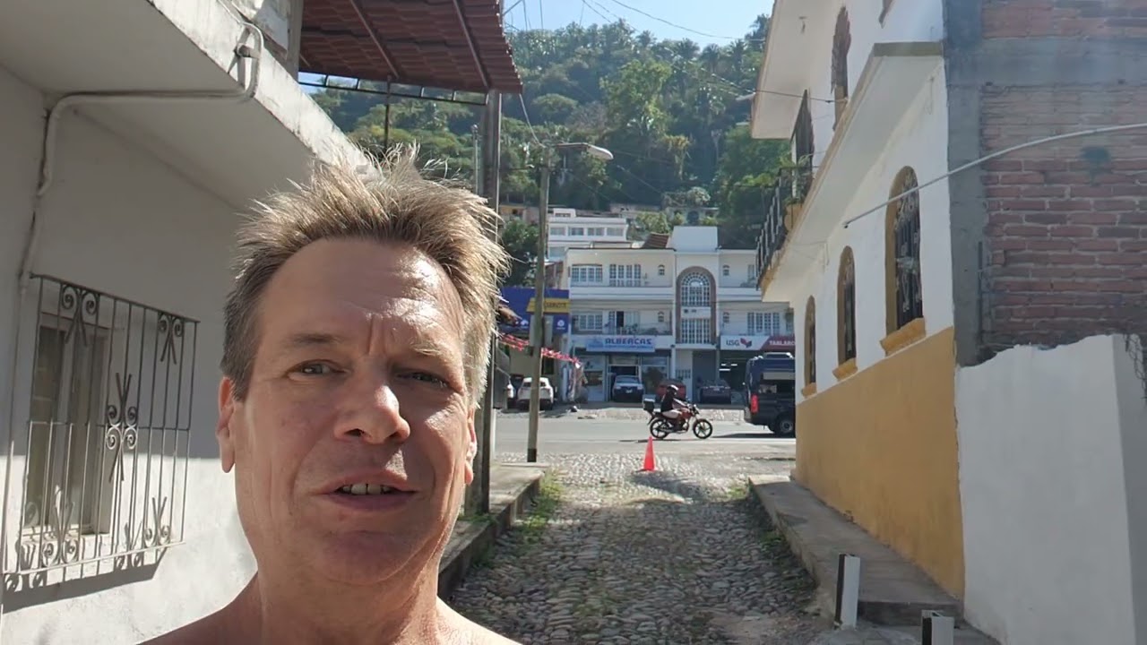 Cimanco Constructora Power Line Upgrade in Puerto Vallarta 🇲🇽 | Mexican Electricians at Work LIVE !