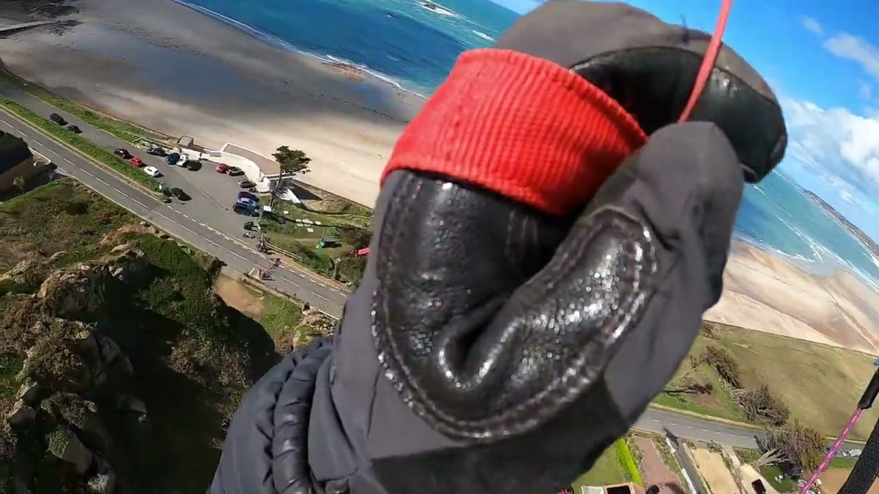PARAGLIDING. JERSEY. LA PULENTE. 15-03-2026