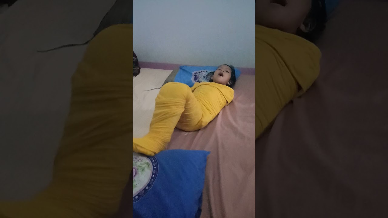 Anin minta bedong ala PAZ Pengobatan Akhir Zaman Al-Kasaw biar selalu sehat nggak gampang sakit