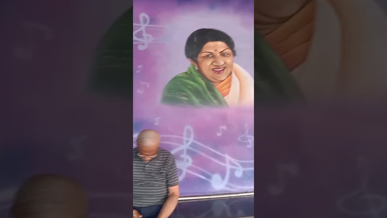 फिल्म : आदमी : १९६८ :  गीतकार : शकील बदायूंनी : संगीतकार : नौशाद : गायक : रफ़ी साब :