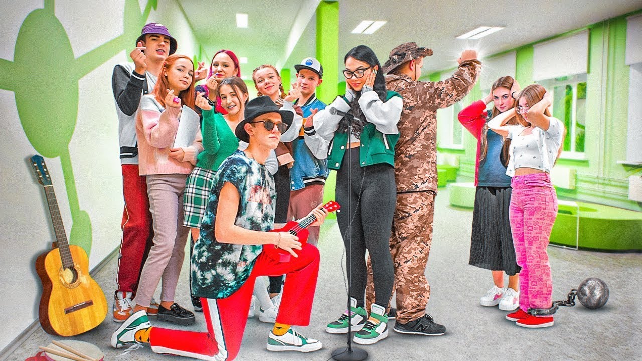 Амелкини пријатељи су направили K-POP групу у школи! | Девојке су направиле хаос!