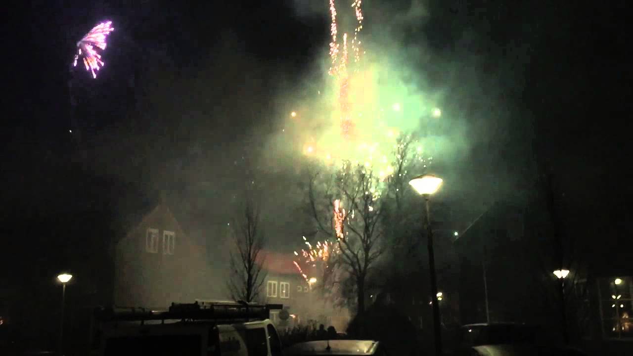 2015-01-01 Sensationeel Vuurwerk Zoeterwoude