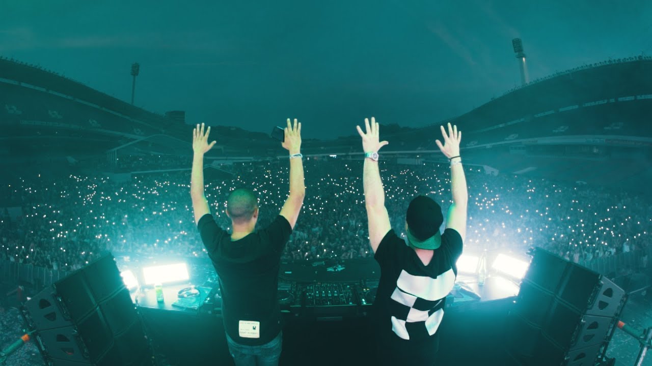 Hardwell & Wildstylez feat. KiFi - Shine A Light (Official Music Video)