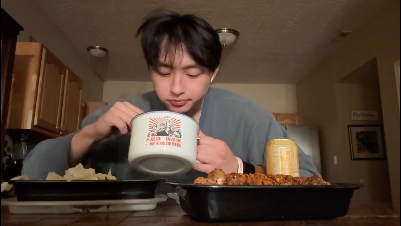 ASMR | Crunchy Ribs and Cabbage
