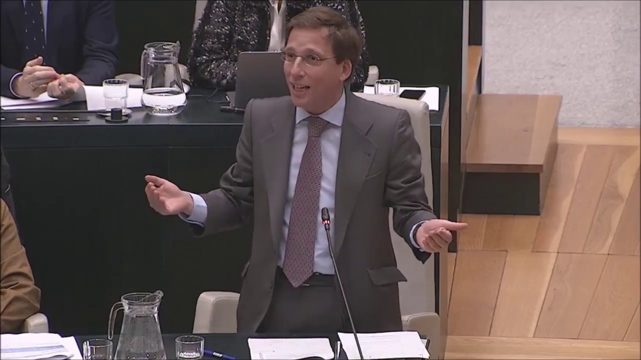 Almeida destroza a Ciudadanos en poco más de 3 minutos