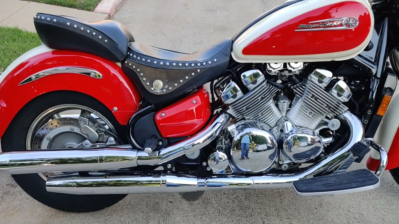 Yamaha Royal star 1300 walkaround