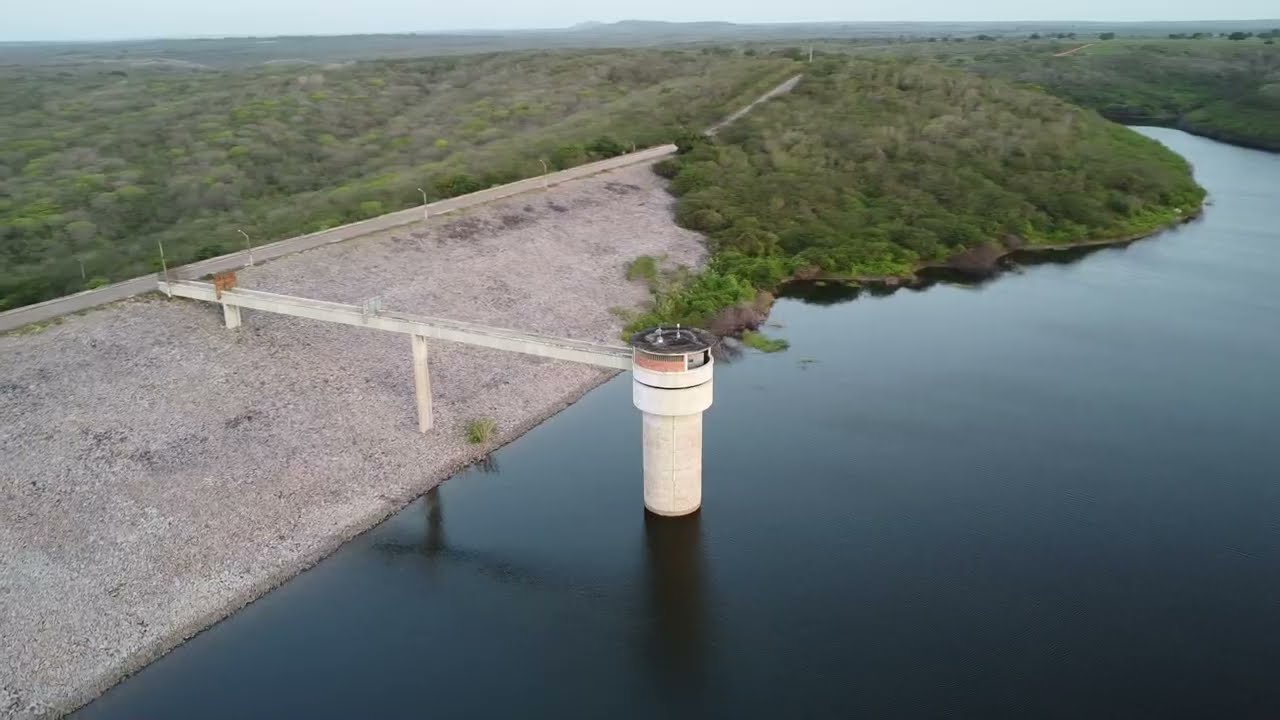 Testando drone em Po&ccedil;o Branco/RN