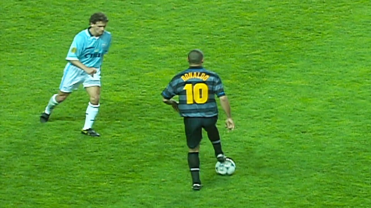 Ronaldo Phenomenon Top 33 Mind-boggling Skill Moves