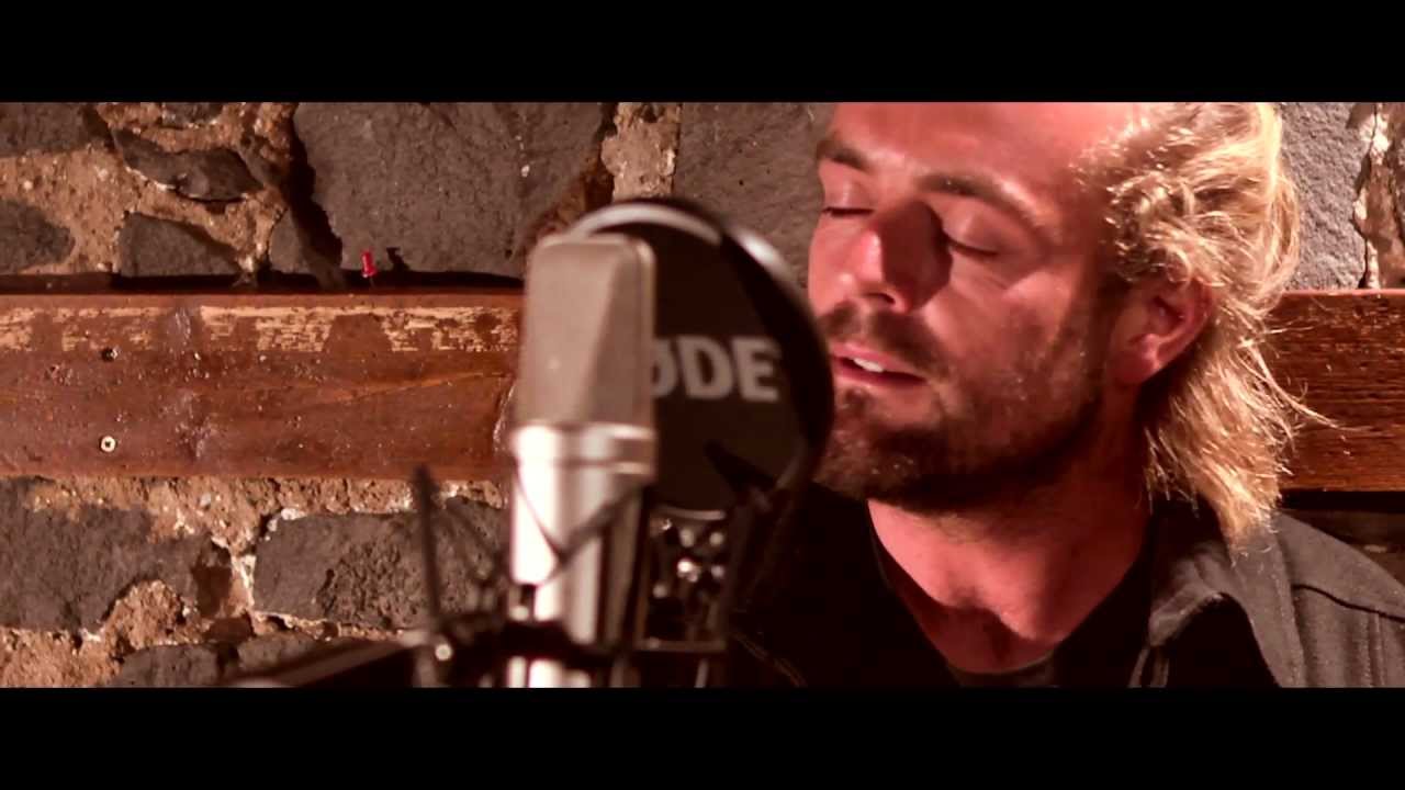 Xavier Rudd - My Own Eyes (theMusic Sessions)