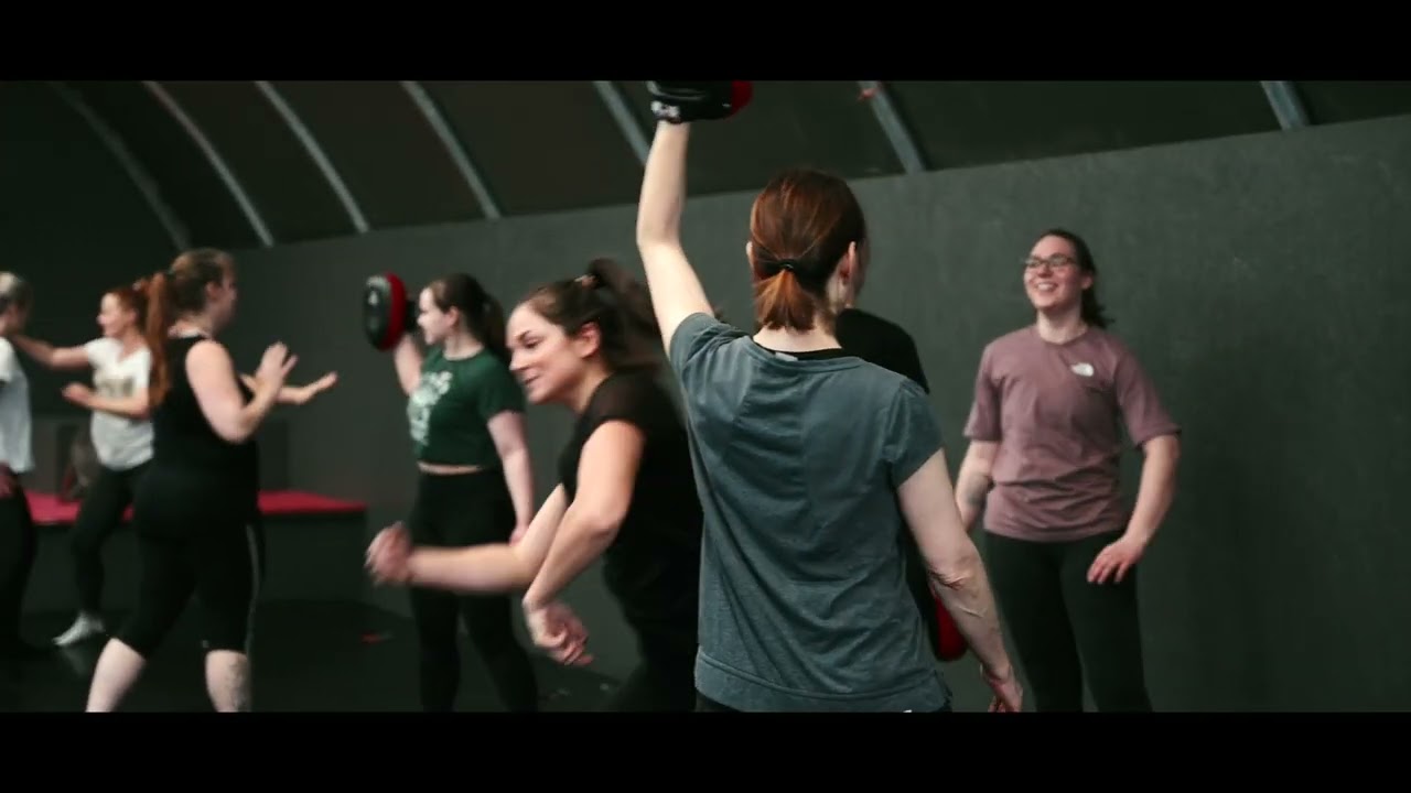 Selbstverteidigung für Frauen ✘ Löwen-Fitness Braunschweig