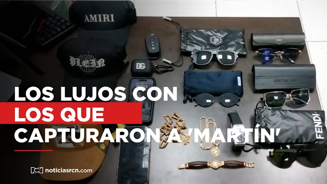 Alias Martín fue capturado con gorras, gafas, relojes y cadenas