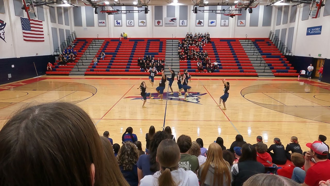 Legacy Saberettes JV HipHop