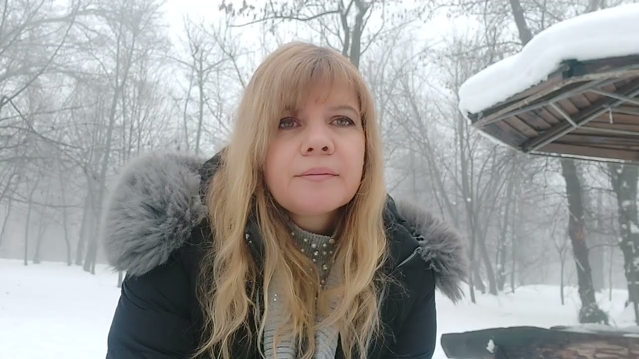 Официальный видеоклип HELENA IN TROUBLE