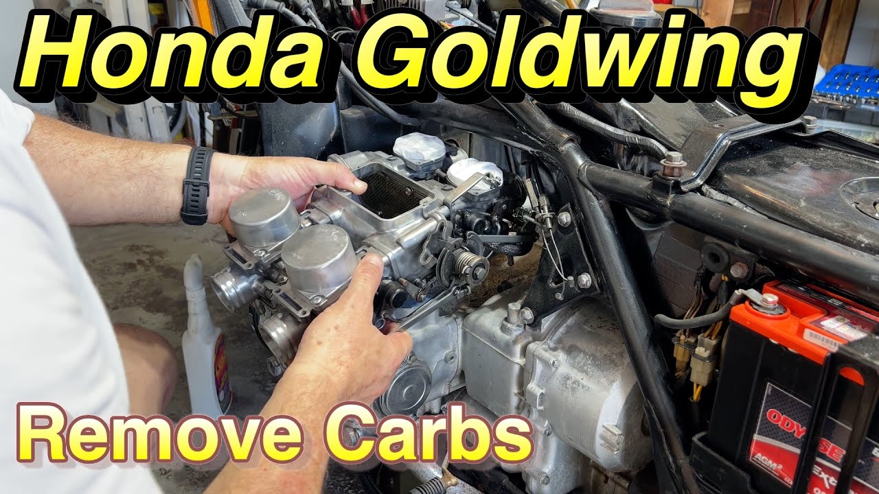 Honda Goldwing | Снятие карбюраторов 🛵
