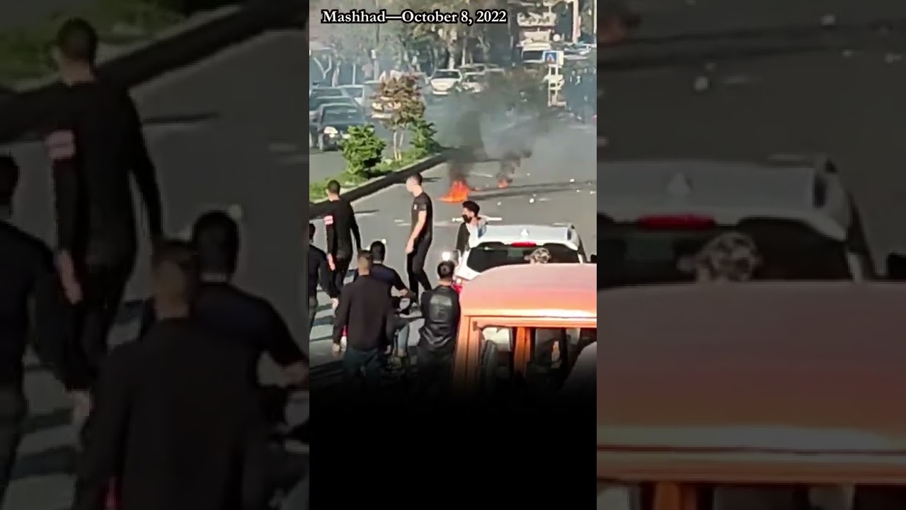 Protesters resist security forces in Mashhad | October 8, 2022