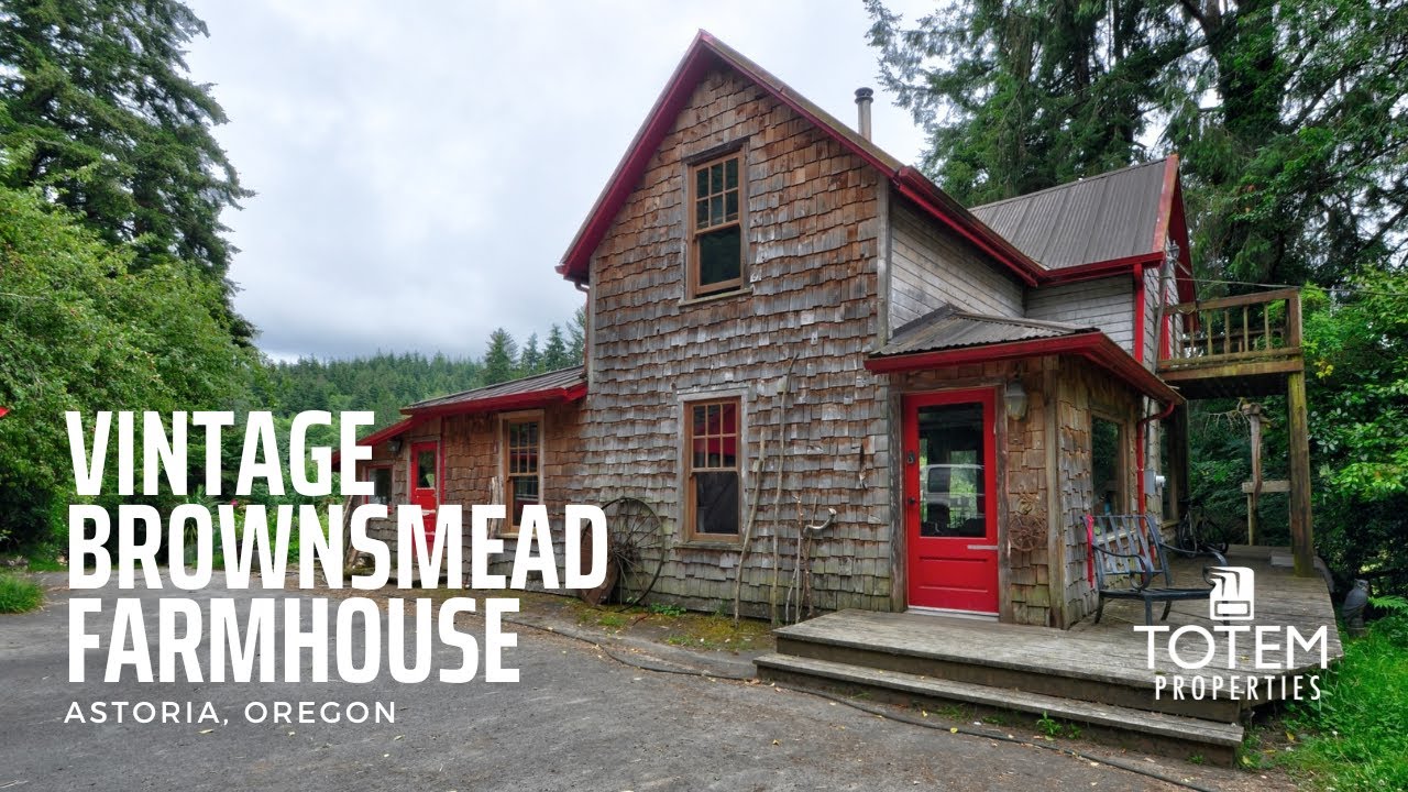 Vintage Brownsmead Farmhouse on 6.74 Acres || TOTEM Properties - Oregon Coast Real Estate