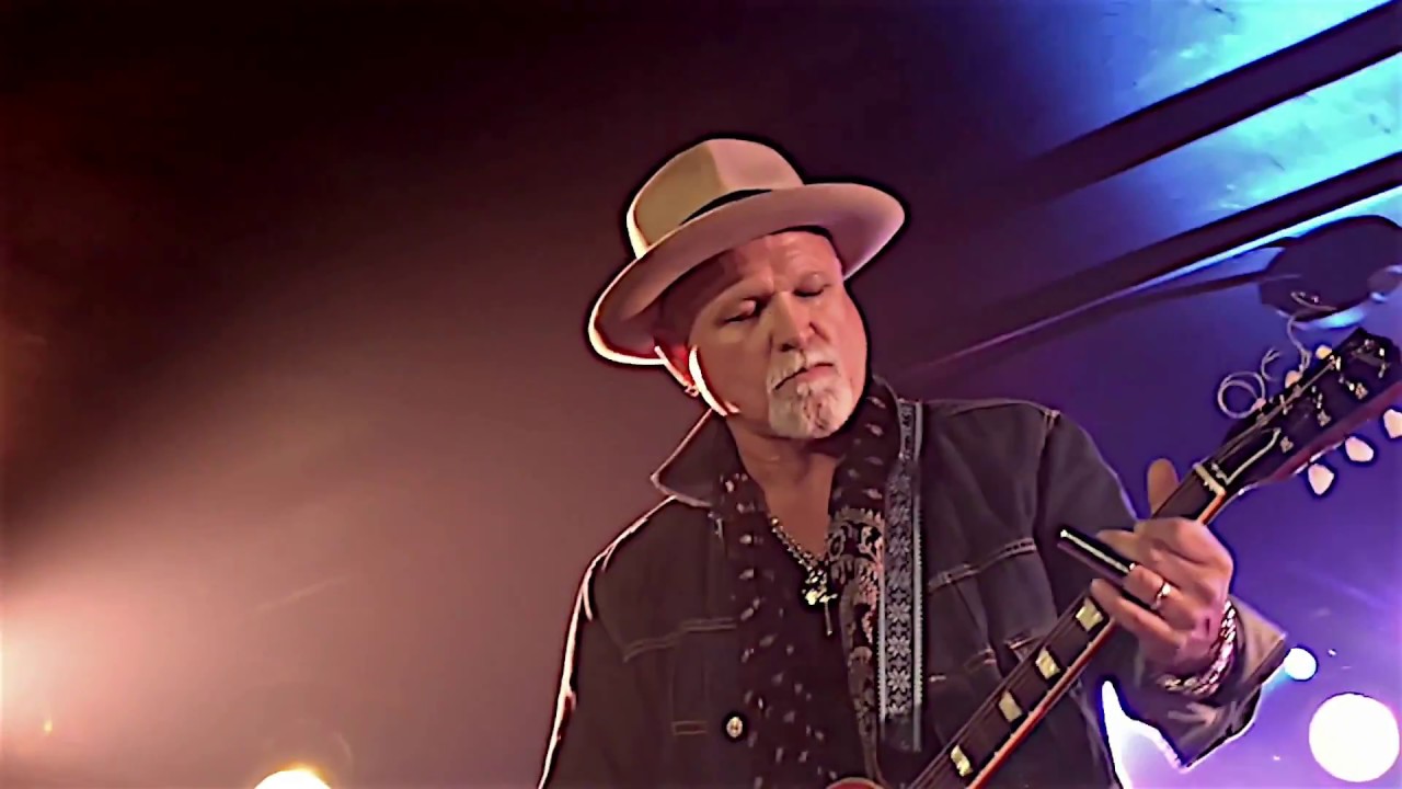 DEREK ST HOLMES (Queen Of The Forest/White Buffalo)