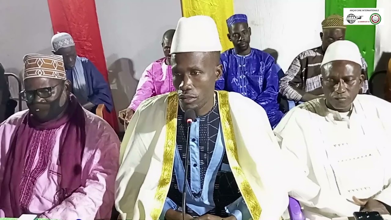 Oustaze Boufa Traoré a animé un important prêche à Nouna, dans le cadre de la tournée itr FADI.