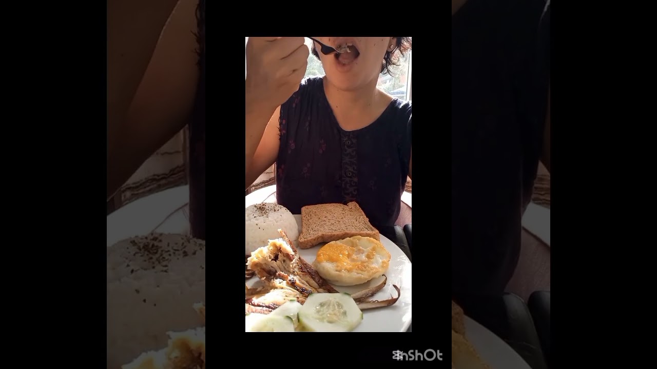 Voici à quoi ressemble le petit-déjeuner Philippin, du riz, poisson frit, œufs...Bon et copieux,sain