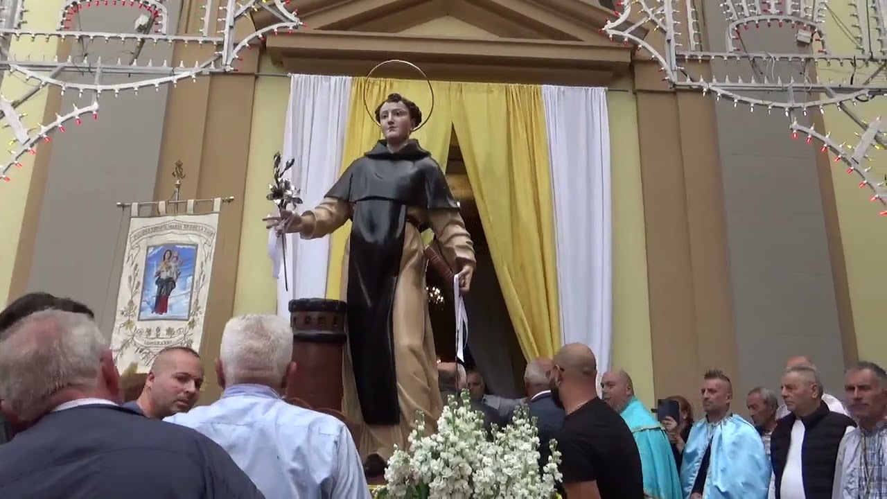 Longobardi di vibo valentia rientro della processione di S. Leonardo