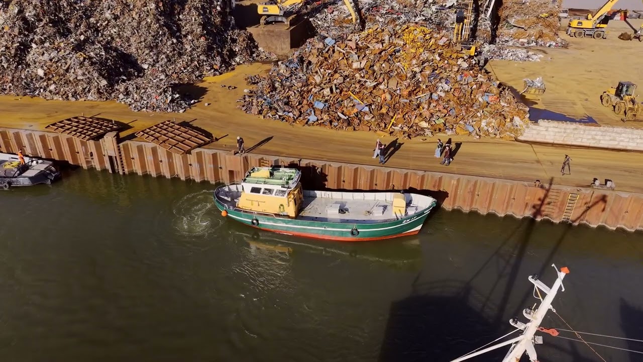 Aankomst ZK17 bij ''Hoeben metalen'' in Kampen