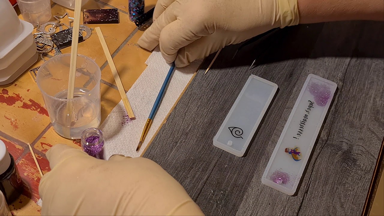Réalisation de marque-pages en résine Epoxy