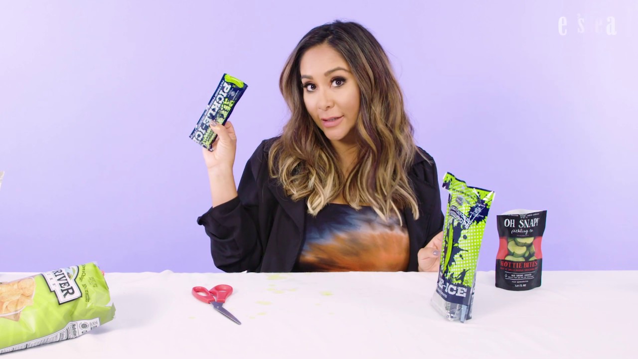 Snooki Taste Tests Pickle Snacks | Food Fight | Women's Health