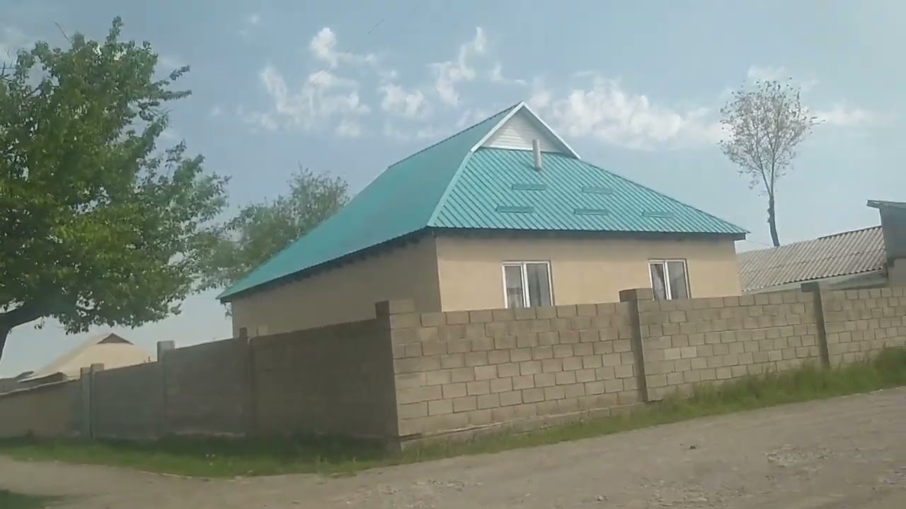 Кыргызстан.с.Петровка у.Южная.Городок.