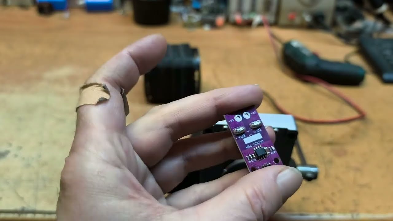 Silnik z przekładnią część 1. Gear motor part 1.