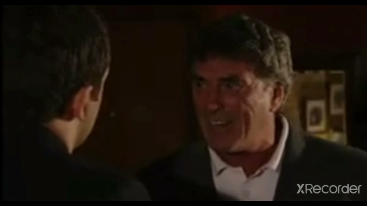 EastEnders: Jake Moon vs Johnny Allen (7th October 2005)