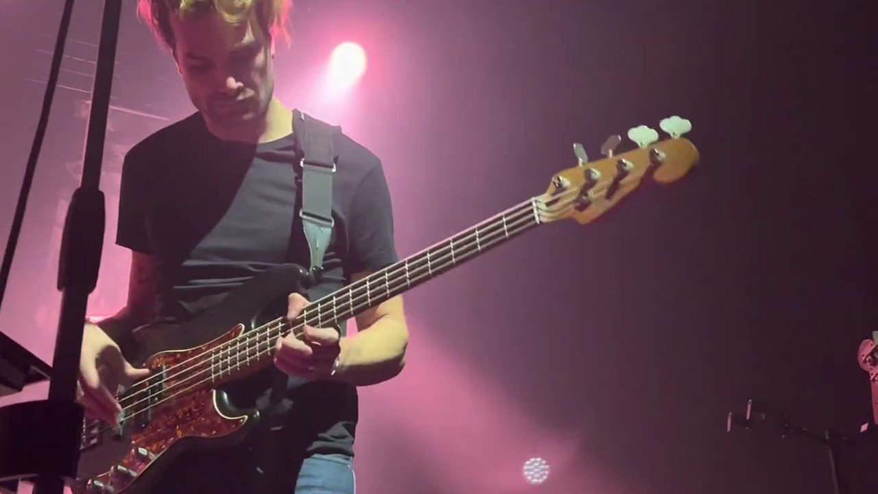 Xander Vrienten-Bass solo