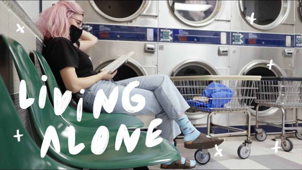 doing laundry, pumpkin carving and cleaning VLOG