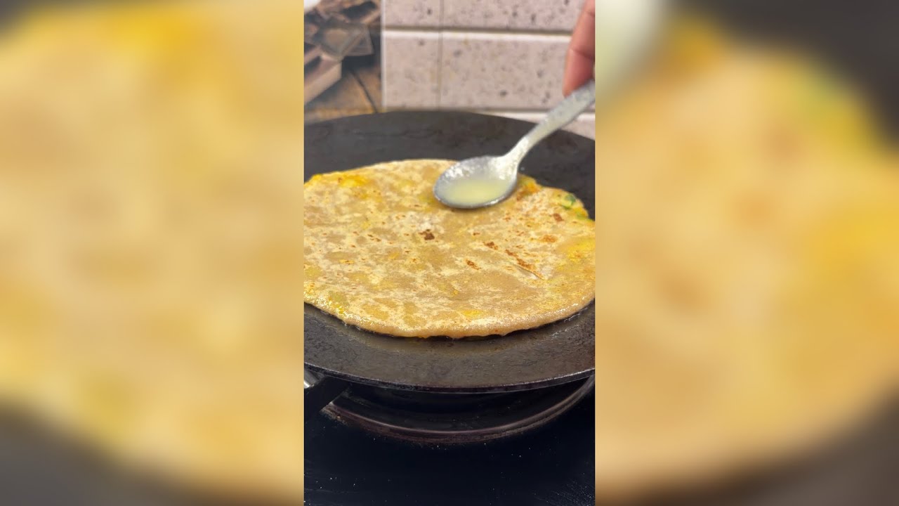 Aloo ka paratha | आलू का पराठा | Praveen Kitchen Uttarakhand 