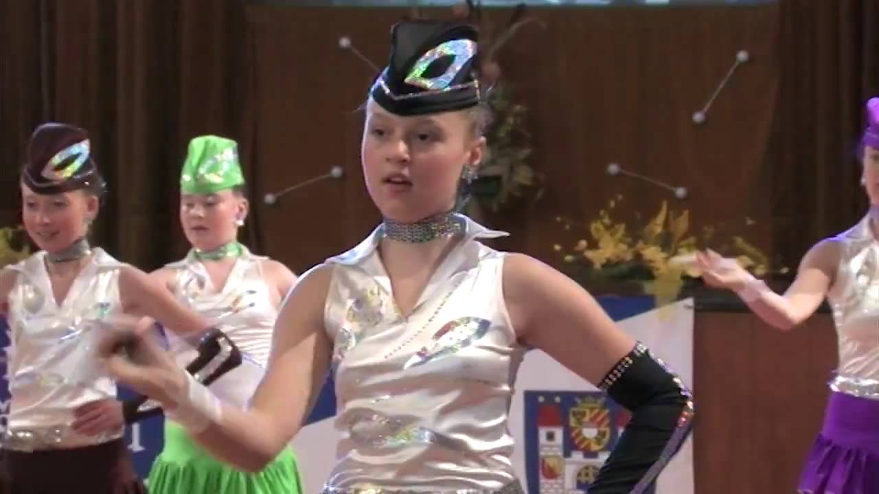 Mažoretky Cheerladies Třebíč - kadetky 2014
