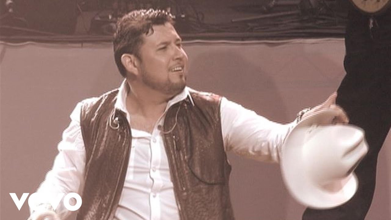 Roberto Tapia - Las Edades (En Vivo Nokia Theater Los Angeles 2010)