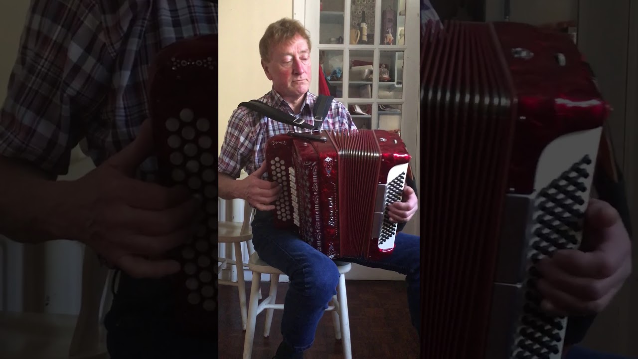 Paddy Kelly&lsquo;s Four-Part Reel - Irish traditional reel on button accordion