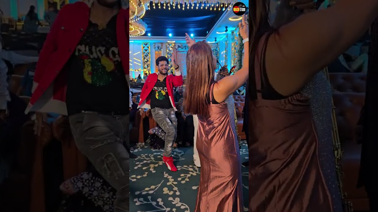 Lipika Dance With Audience || Are Diwano Mujhe Pehchano || Saxophone Queen Lipika || Bikash Studio
