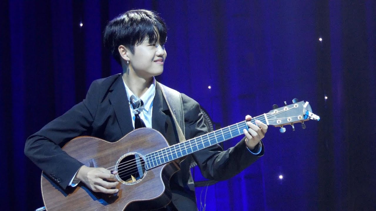 191027 Youngso Kim solo concert TEENAGE FANTASY /  With or Without You U2 / 김영소 4K 직캠 fancam