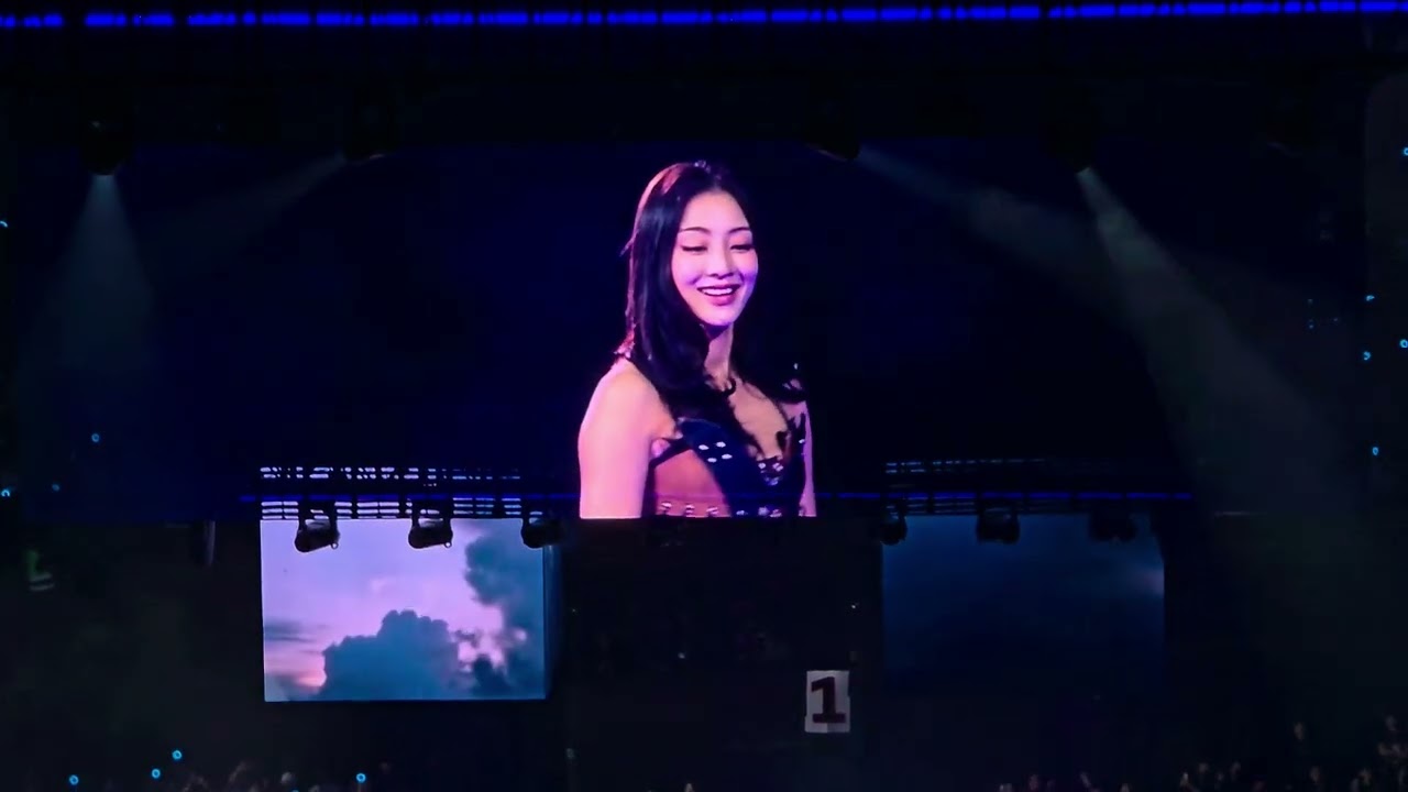 TWICE - Act 2 (Mars, I Got You & The Feels | This Is For Concert Philippine Arena